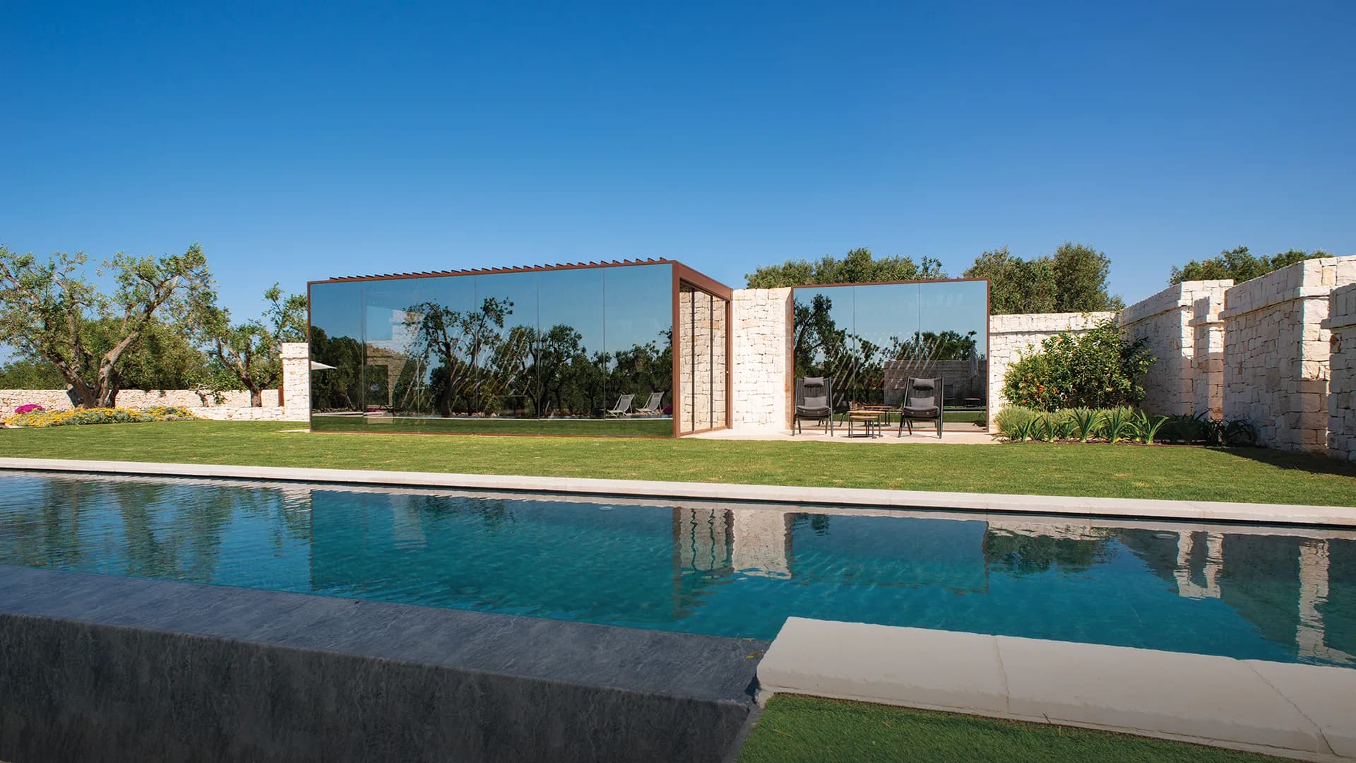 Outdoor living trends for 2026