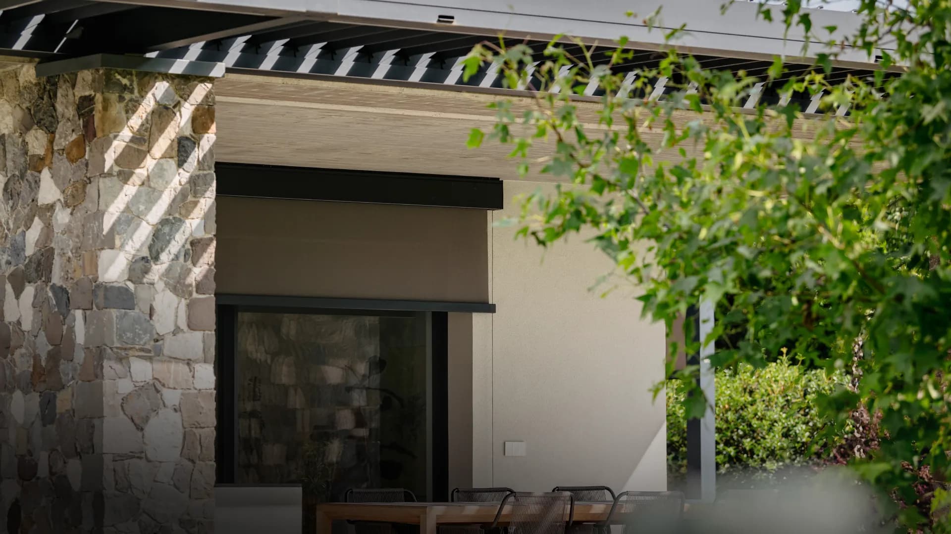 What to look for in pergola motors