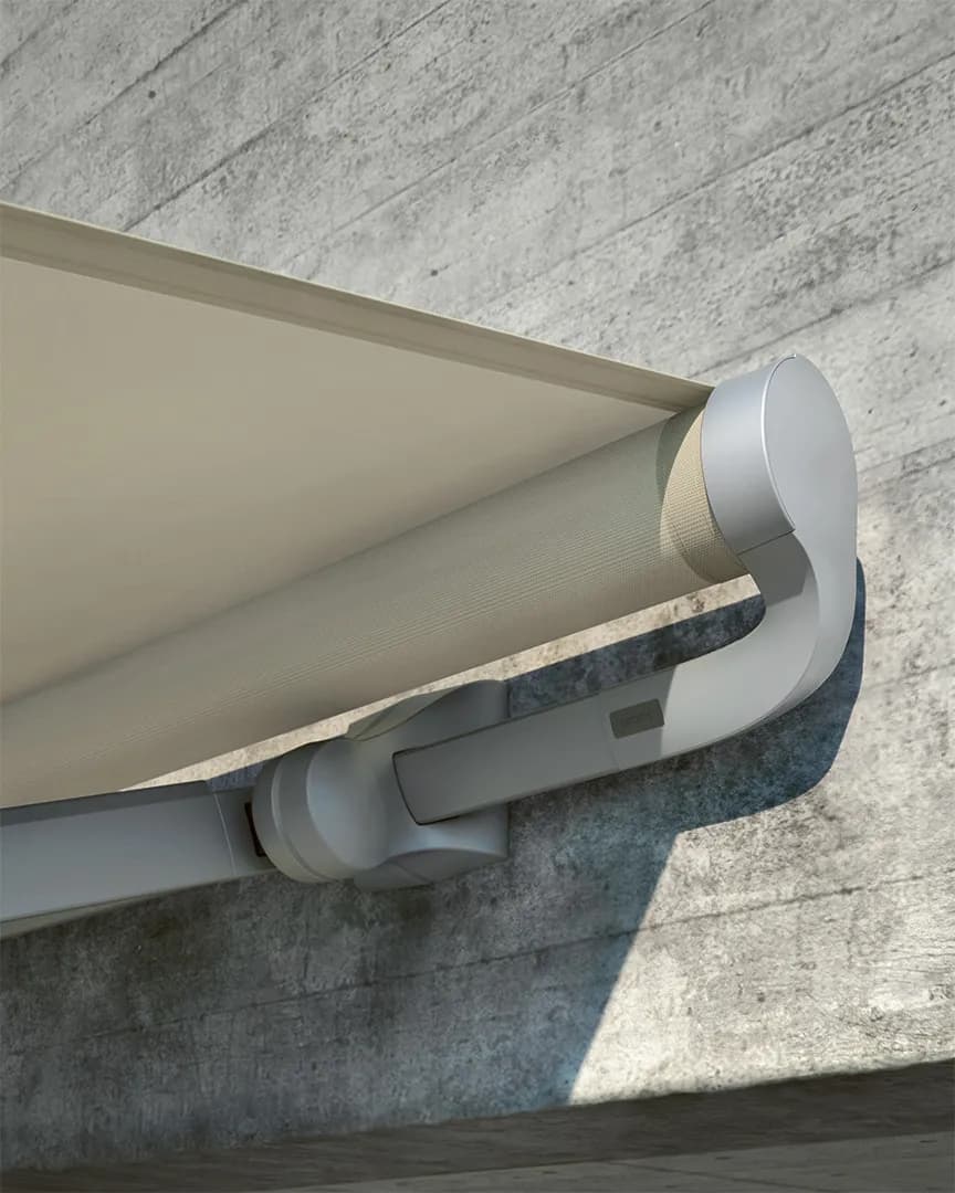 AP-550 Essential Arm Awning detail